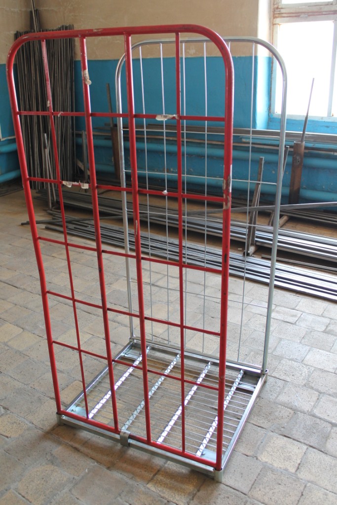 Нестандартные roll-контейнеры