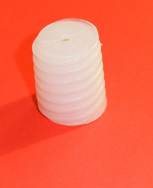 Колпачек КП16 для изолятора ТФ16, шаг резьбы 3,7