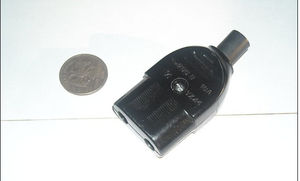 Розетка приборная двухполюсная переносная разборная