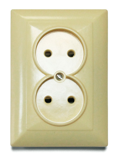 Электророзетка скрытой установки двухместная