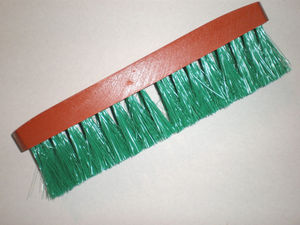 Щетка для пола  деревянная  крашенная, синтетический ворс