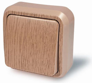 Выключатель одноклавишный открытой установки, серия Россиянка, цвет под светлое дерево