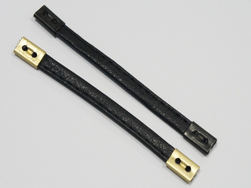 Вешалка для одежды из искусственной кожи