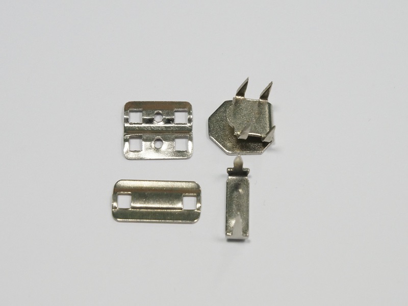 Крючок брючный с державками