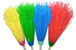 Метла синтетическая