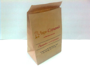 Пакет из бумаги