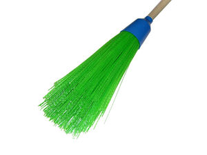 Метла синтетическая, круглая в сборе с черенком                                 