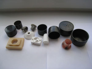 Изделия из пластмасс