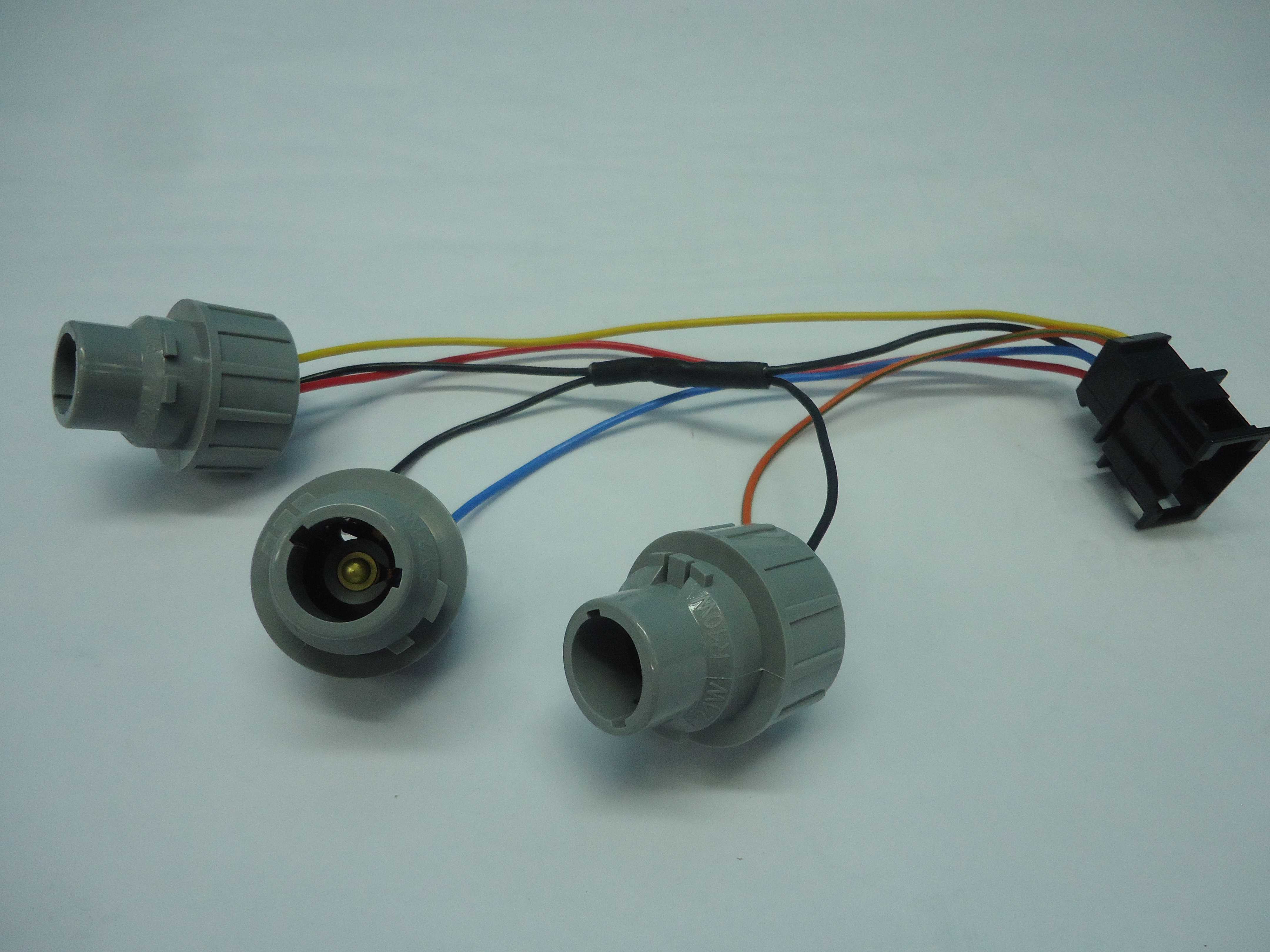 Жгуты проводов зад.фонарь