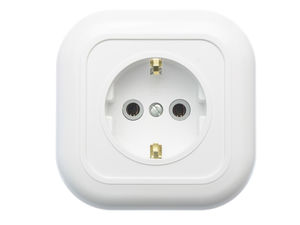 Розетка скрытой установки  с заземляющим контактом одноместная  РС16-635