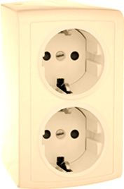 Розетка открытой установки двухместная с заземляющим контактом,защитной шторкой РА16-188 "слоновая кость"