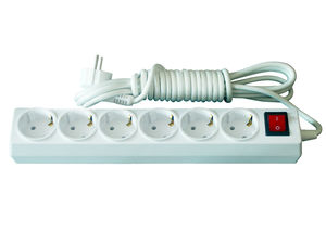 Удлинитель 6-ти местный, с заземляющим контактом и выключателем, 3 метра, У16-201 в индуальной упаковке