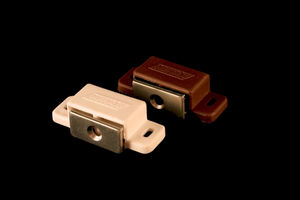 Защелка магнитная (кор)х800