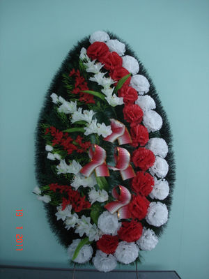 Венок ритуальный (в ассортименте)